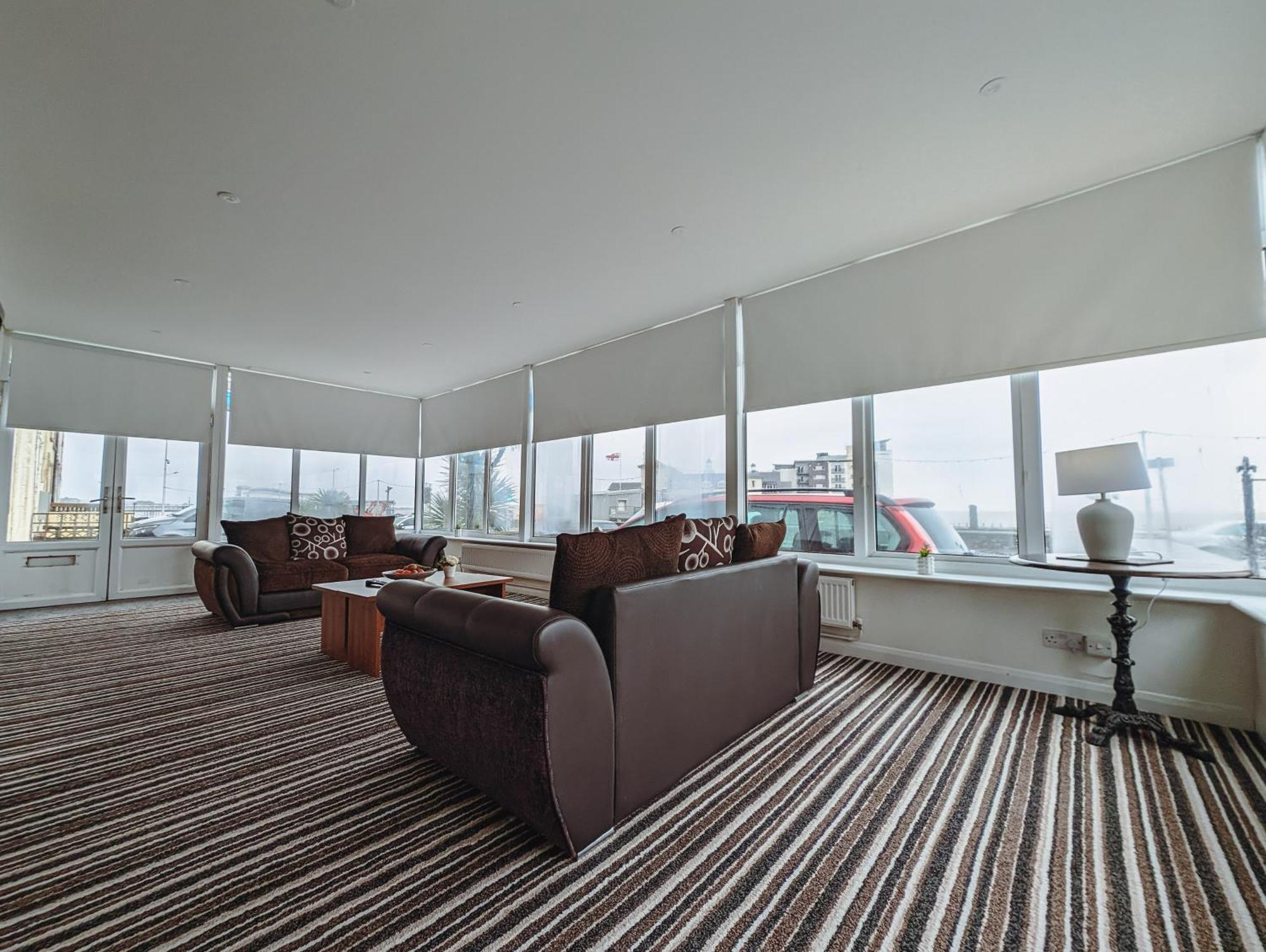 Bay & Harbour Holiday Apartments & Rooms Only Weston-super-Mare Buitenkant foto