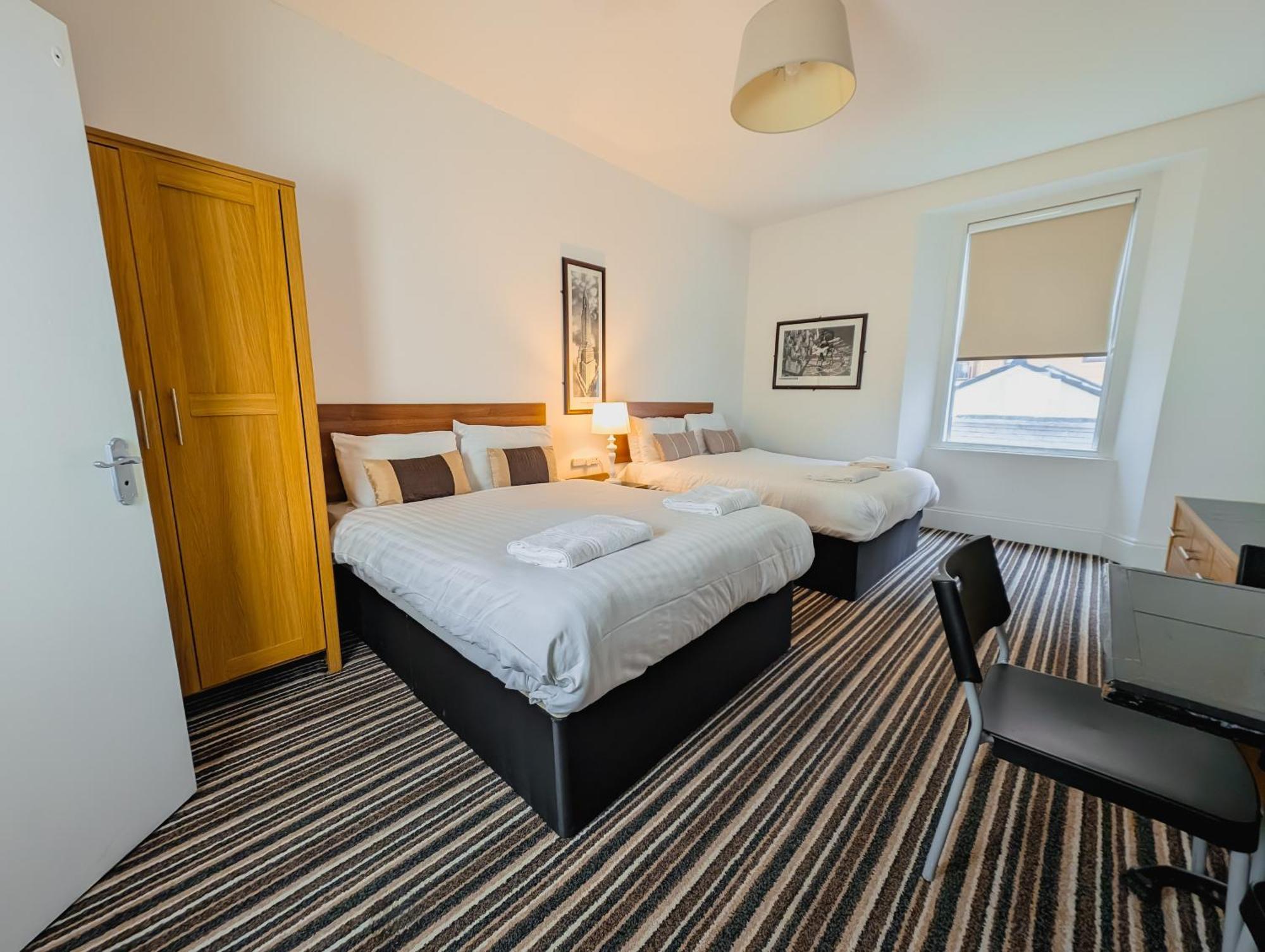Bay & Harbour Holiday Apartments & Rooms Only Weston-super-Mare Buitenkant foto